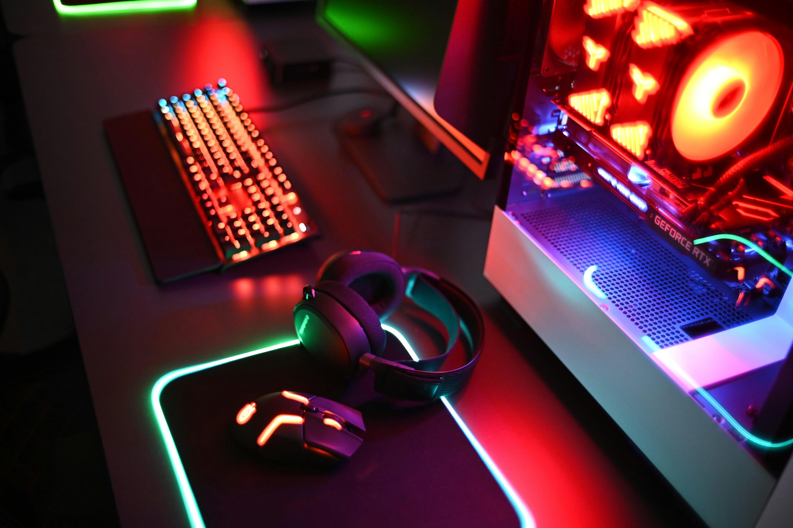 How to Choose a Gaming Mouse Pad: Ultimate Guide for Precision Play